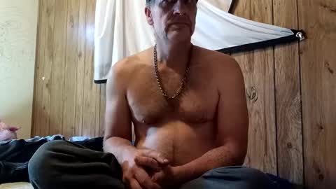 Snapshot of straighttoy chatting on 8, 9, 2025 straighttoy online show from 8, 9, 2025