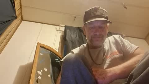 Snapshot of straighttoy chatting on 7, 10, 2025 straighttoy online show from 7, 10, 2025