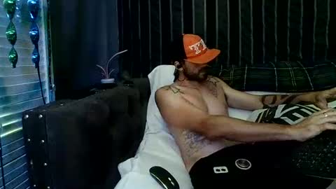 straitpipermann22 online show from 5, 7, 2026