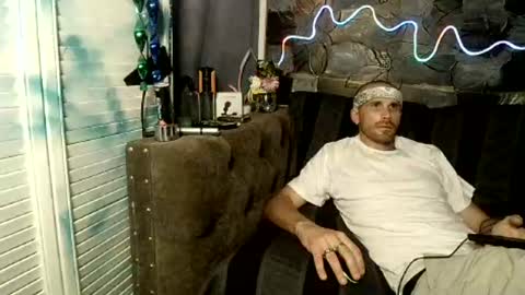 straitpipermann22 online show from 5, 8, 2026