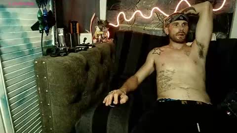 straitpipermann22 online show from 10, 8, 2026