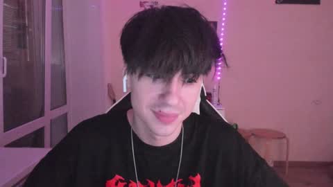 Snapshot of stralght_twinks chatting on 22, 12, 2024 Ray online show from 22, 12, 2024