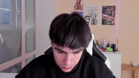 Snapshot of stralght_twinks chatting on 27, 1, 2025 Ray online show from 27, 1, 2025