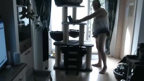 Stranger online show from 11, 9, 2025