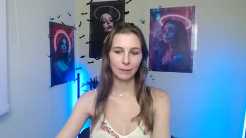 Snapshot of stranger_giirl chatting on 5, 12, 2025 Amalia online show from 5, 12, 2025