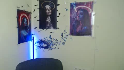 Snapshot of stranger_giirl chatting on 18, 12, 2025 Amalia online show from 18, 12, 2025