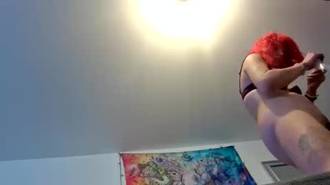 strangestslut online show from 17, 10, 2025