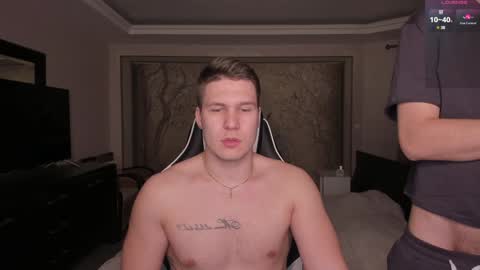 Snapshot of stranggee chatting on 3, 2, 2025 Artem online show from 3, 2, 2025