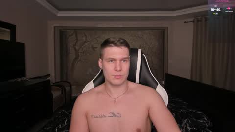 Snapshot of stranggee chatting on 17, 2, 2025 Artem online show from 17, 2, 2025