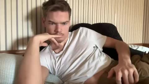 Snapshot of stratman301 chatting on 29, 1, 2025 stratman301 online show from 29, 1, 2025