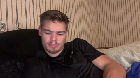 Snapshot of stratman301 chatting on 29, 9, 2025 stratman301 online show from 29, 9, 2025