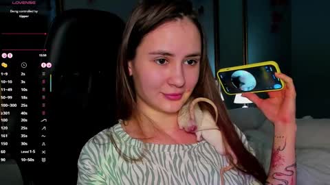 Laura online show from 16, 2, 2025