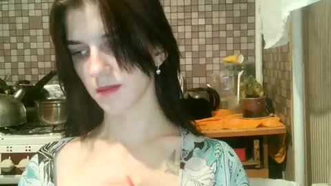 Snapshot of strawberry_storm chatting on 1, 11, 2025 Strawberry Storm online show from 1, 11, 2025