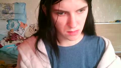 Strawberry Storm online show from 23, 4, 2026