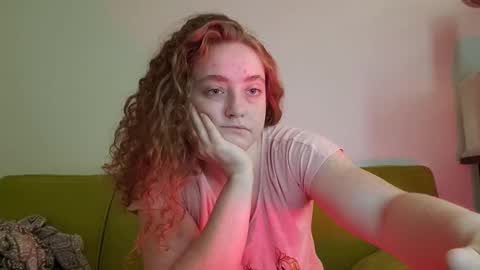 Strawberrylotsacake online show from 23, 9, 2025