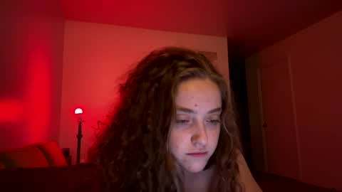 Strawberrylotsacake online show from 30, 9, 2025