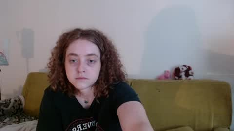 Snapshot of strawberrylotsacake chatting on 17, 5, 2026 Strawberrylotsacake online show from 17, 5, 2026