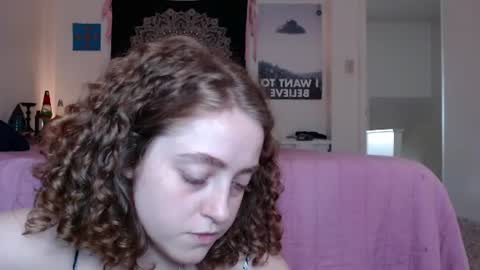 Snapshot of strawberrylotsacake chatting on 6, 7, 2026 Strawberrylotsacake online show from 6, 7, 2026