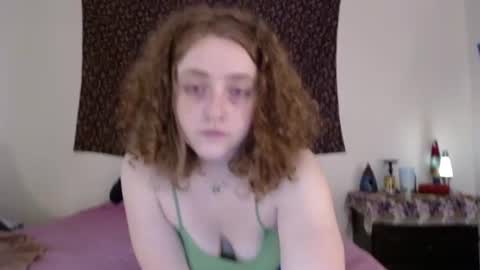 Snapshot of strawberrylotsacake chatting on 8, 7, 2026 Strawberrylotsacake online show from 8, 7, 2026