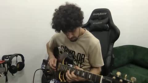 Snapshot of stringin69 chatting on 30, 11, 2025 stringin69 online show from 30, 11, 2025