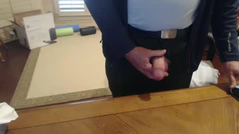 Snapshot of stromg2000 chatting on 11, 1, 2025 stromg2000 online show from 11, 1, 2025