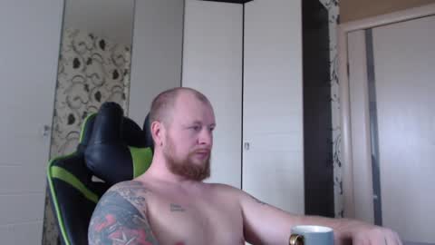 Alex online show from 10, 4, 2026