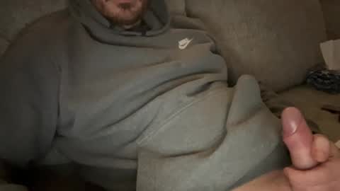 Snapshot of strongman4u2do chatting on 1, 1, 2025 Jay online show from 1, 1, 2025