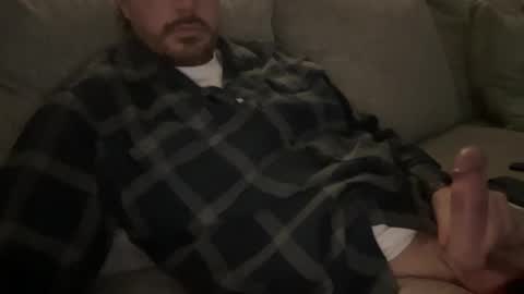 Snapshot of strongman4u2do chatting on 3, 11, 2025 Jay online show from 3, 11, 2025