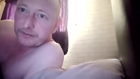 stu_art83 online show from 21, 4, 2026