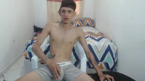 Snapshot of stuart_17 chatting on 23, 10, 2025 stuart_17 online show from 23, 10, 2025