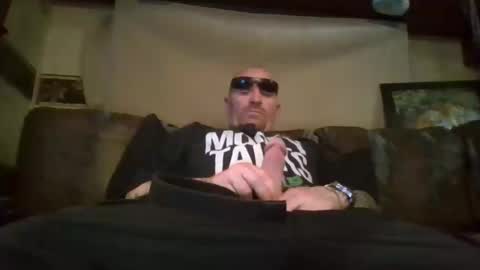 Snapshot of studio311 chatting on 12, 6, 2026 studio311 online show from 12, 6, 2026
