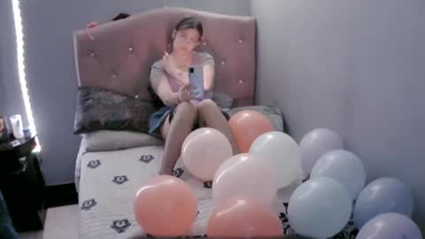 DORIANMAIRA online show from 8, 2, 2025