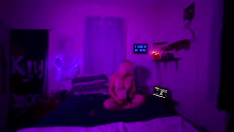 Snapshot of studnhismilf69 chatting on 26, 10, 2025 StudHisCougar69 online show from 26, 10, 2025