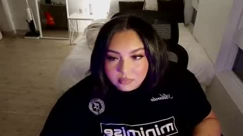 stunnahaus online show from 28, 6, 2026