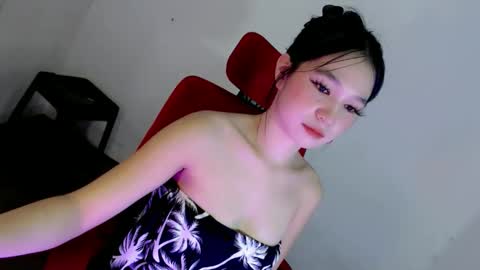 Snapshot of stunning_floriexx chatting on 26, 5, 2026 IM FLORIE online show from 26, 5, 2026