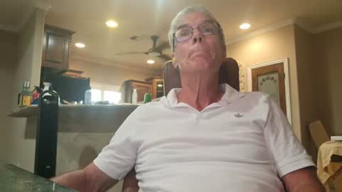 Snapshot of styxveader chatting on 5, 7, 2026 luvHUNGCOCK online show from 5, 7, 2026