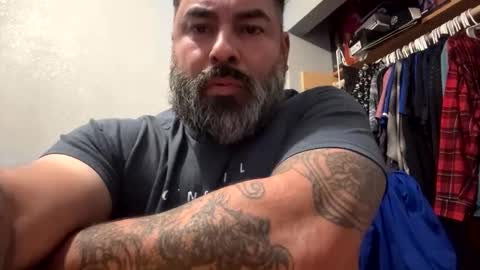 suavecito67 online show from 25, 11, 2025