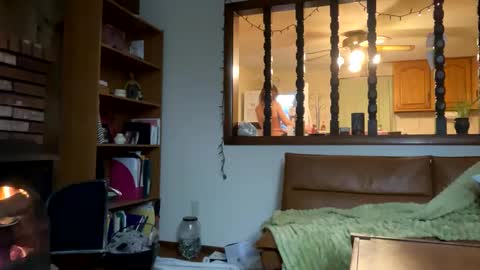 Snapshot of sub4you69brat chatting on 9, 3, 2025 sub4you69brat online show from 9, 3, 2025