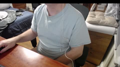 Snapshot of subbrian chatting on 4, 1, 2025 subbrian online show from 4, 1, 2025