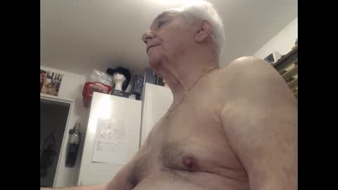 Snapshot of subibuns chatting on 22, 12, 2025 Marcel online show from 22, 12, 2025