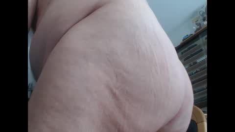 Snapshot of subibuns chatting on 25, 4, 2026 Marcel online show from 25, 4, 2026