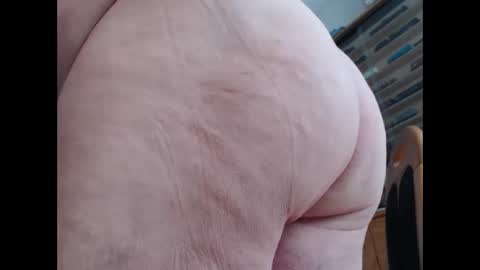 Snapshot of subibuns chatting on 4, 5, 2026 Marcel online show from 4, 5, 2026