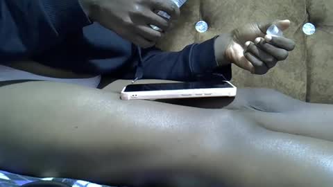 Snapshot of submissive_slut001 chatting on 12, 1, 2025 submissive_slut001 online show from 12, 1, 2025