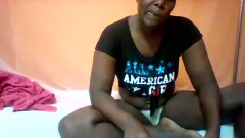 Snapshot of submissive_slut001 chatting on 27, 6, 2026 submissive_slut001 online show from 27, 6, 2026