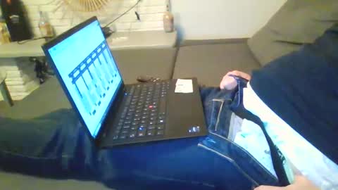 submissivguy online show from 25, 2, 2025