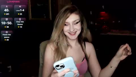 Snapshot of suburban_sickness chatting on 17, 12, 2024 Polly online show from 17, 12, 2024