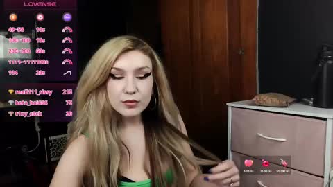 Snapshot of suburban_sickness chatting on 1, 3, 2025 Polly online show from 1, 3, 2025