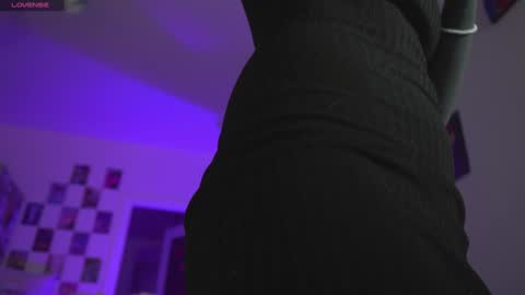 succubus_66 online show from 4, 12, 2024