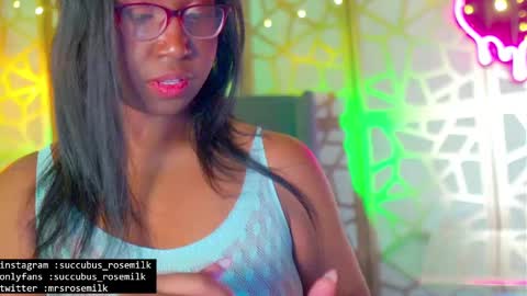 Snapshot of succubus_rosemilk chatting on 21, 1, 2025 Succubus RoseMilk online show from 21, 1, 2025