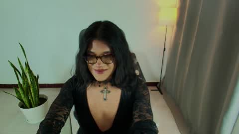 Snapshot of succubus_vitta chatting on 22, 5, 2026 Vitta online show from 22, 5, 2026